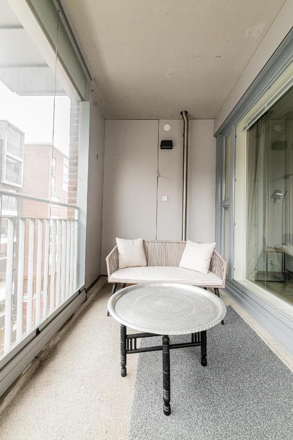 הלסינקי Apartment, Sleepwell, Tyynimeri With Private Parking And Optional Private Sauna מראה חיצוני תמונה