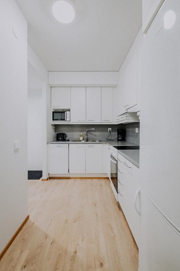 הלסינקי Apartment, Sleepwell, Tyynimeri With Private Parking And Optional Private Sauna מראה חיצוני תמונה