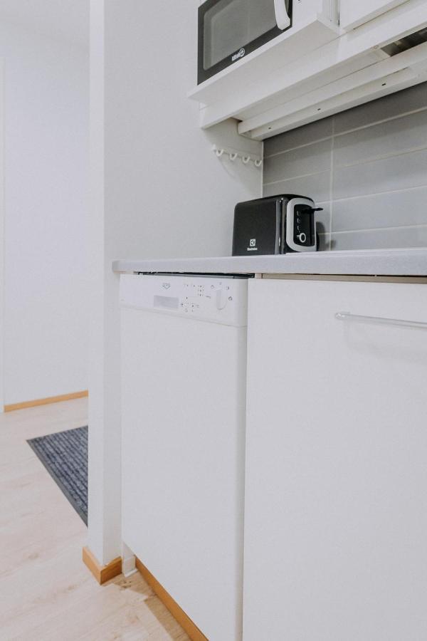 הלסינקי Apartment, Sleepwell, Tyynimeri With Private Parking And Optional Private Sauna מראה חיצוני תמונה