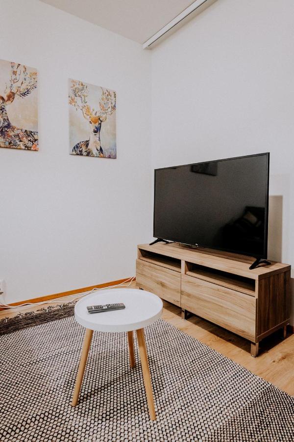 הלסינקי Apartment, Sleepwell, Tyynimeri With Private Parking And Optional Private Sauna מראה חיצוני תמונה